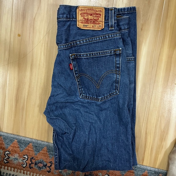 Levi’s 559 31x30 jeans - Picture 2 of 3